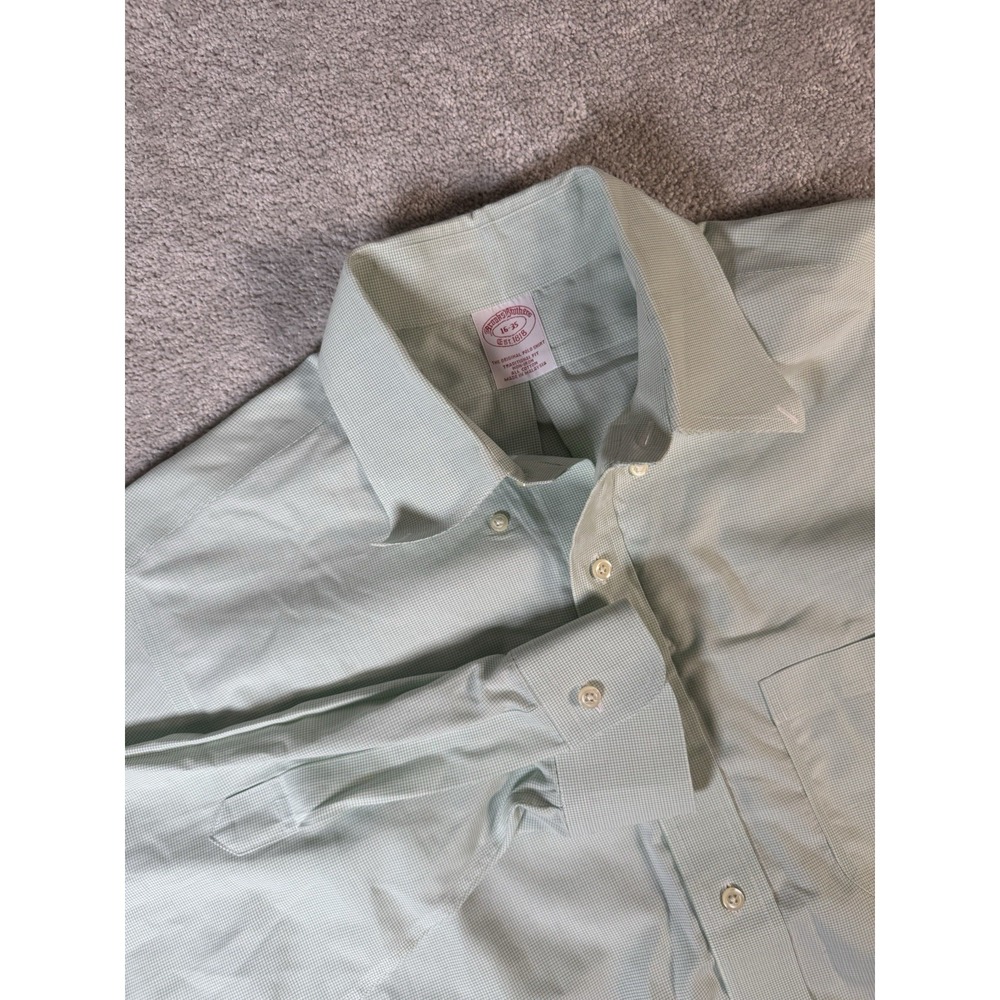 Brooks Brothers Classic Long Sleeve Button Down Shirt Men's 16-35 Green Check